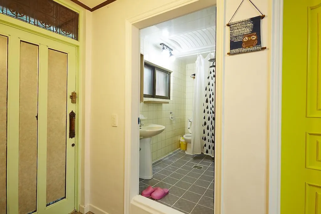 Owl Guest House Seoul 0*,  South Korea